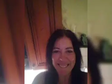 Ally46x  live sex cam