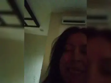 Ally46x  live sex cam