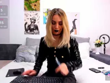 CallmeAnna  live sex cam