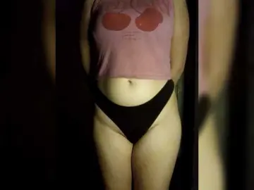 Diana1998  live sex cam