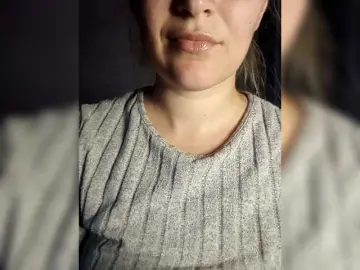 Diana1998  live sex cam