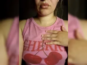 Diana1998  live sex cam