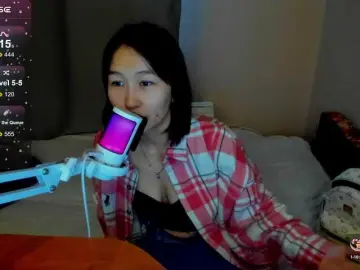 ElliMilka  live sex cam