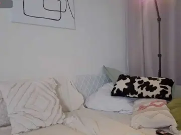 Naomimif  live sex cam