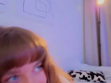 Naomimif  live sex cam
