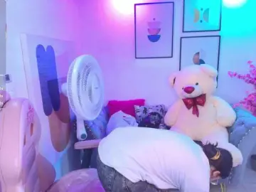 Shady-bug  live sex cam