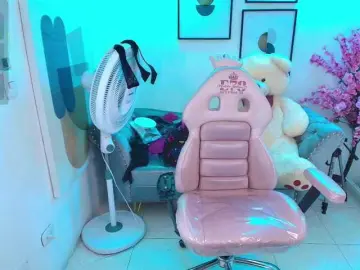 Shady-bug  live sex cam