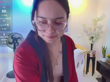 Shady-bug  live sex cam