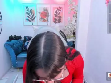 Shady-bug  live sex cam