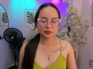Shady-bug  live sex cam