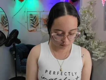 Shady-bug  live sex cam