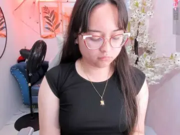 Shady-bug  live sex cam