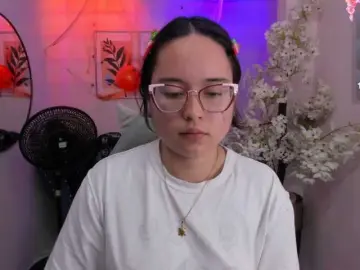 Shady-bug  live sex cam