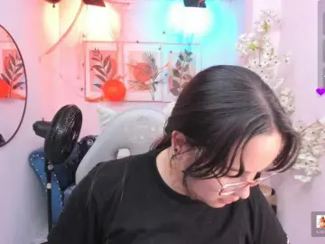 Shady-bug  live sex cam