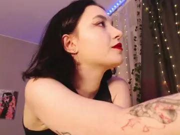 Dolll-maiya  live sex cam