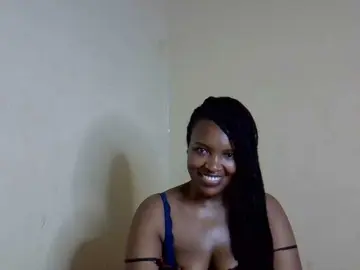 Sexyveemani  live sex cam