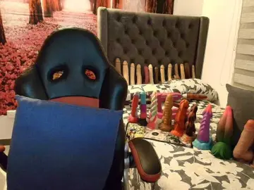 Sofia23dirty  live sex cam