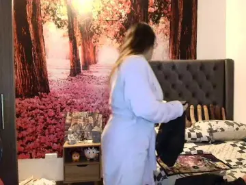 Sofia23dirty  live sex cam