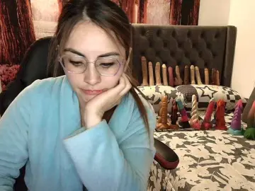 Sofia23dirty  live sex cam