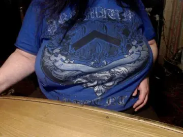 Tanyvel34  live sex cam