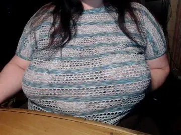 Tanyvel34  live sex cam