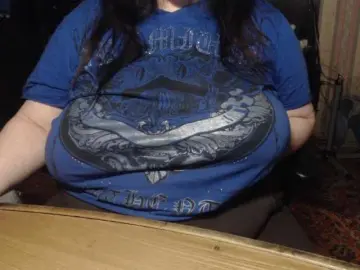 Tanyvel34  live sex cam