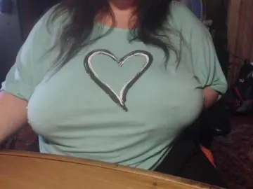 Tanyvel34  live sex cam