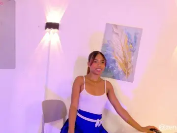 Zury-moon  live sex cam