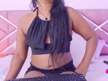 NiaPratt  live sex cam