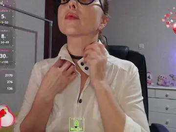 RussellTara  live sex cam