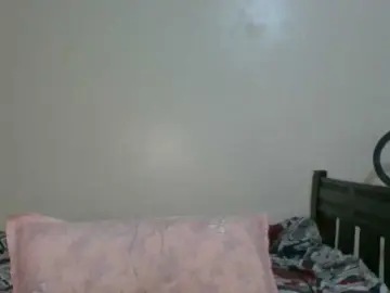 Ebony-slut254  live sex cam
