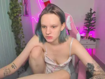 ElieizaXo  live sex cam