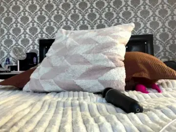 FaithMaffitt  live sex cam