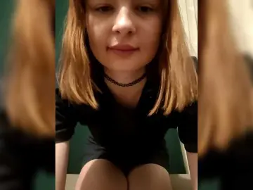 Margosha-foxy  live sex cam