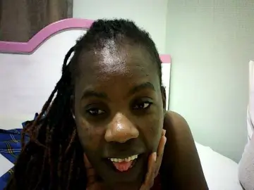 Pierra77  live sex cam