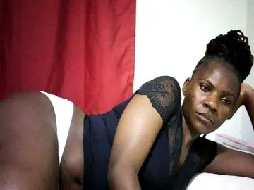 Pierra77  live sex cam