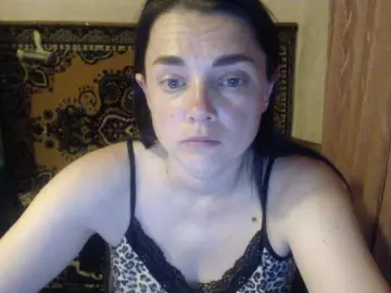 AlisaLaDiva  live sex cam