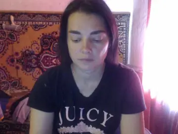 AlisaLaDiva  live sex cam