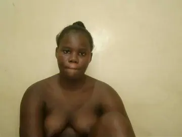 Cute-latifah  live sex cam