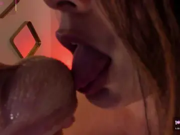 DannieSmith1  live sex cam