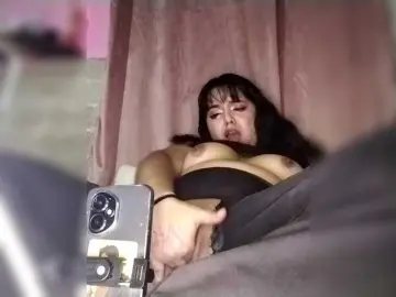 Elfo-del-infierno  live sex cam