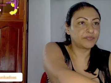 ErikaMartinez  live sex cam