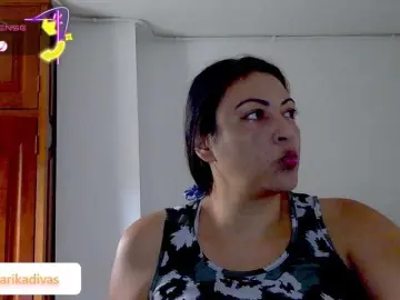 ErikaMartinez  live sex cam