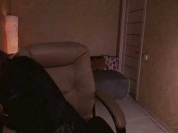 Esmeerrr  live sex cam