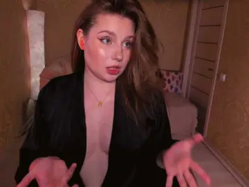 Esmeerrr  live sex cam
