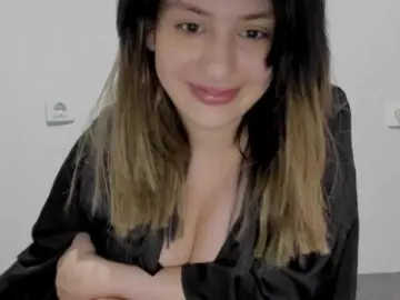 NikaKams  live sex cam