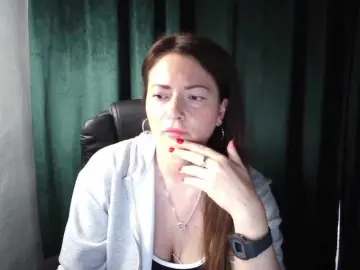 NoraHot  live sex cam