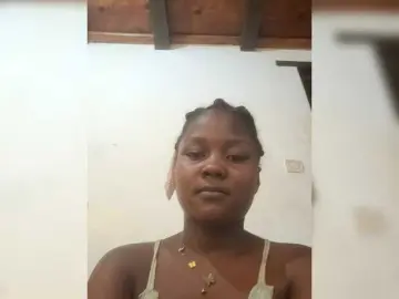 SexyDoll3  live sex cam