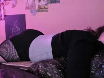 TemptingFable  live sex cam
