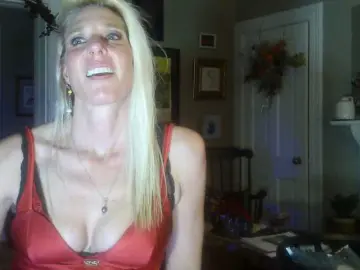 MylfGlama  live sex cam